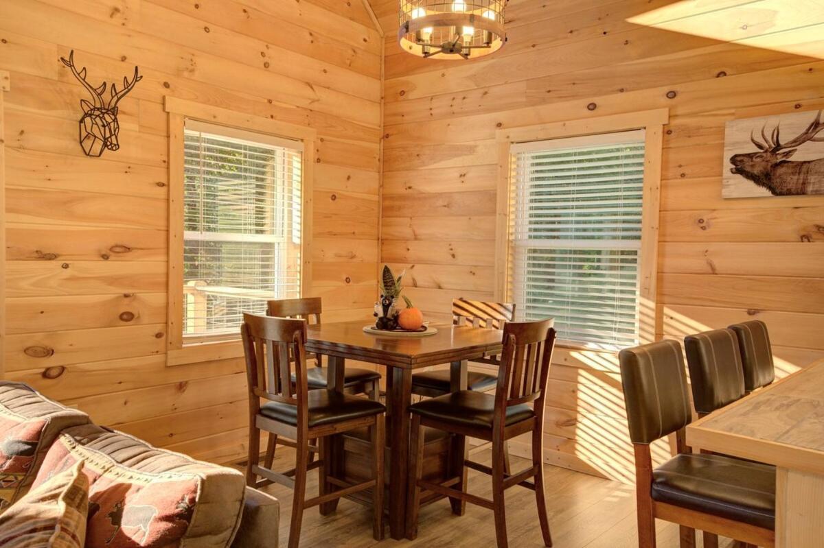 Twin Oaks Cabin Bryson City Exterior photo