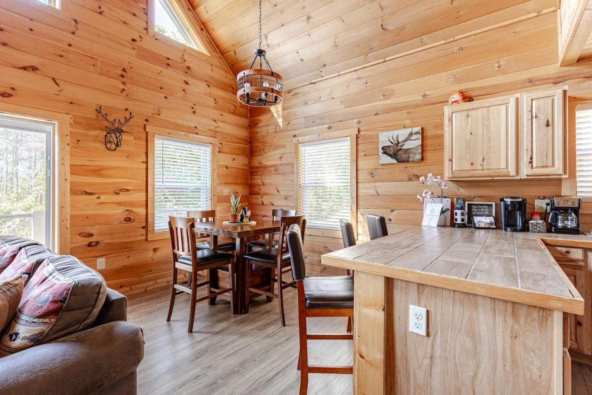 Twin Oaks Cabin Bryson City Exterior photo