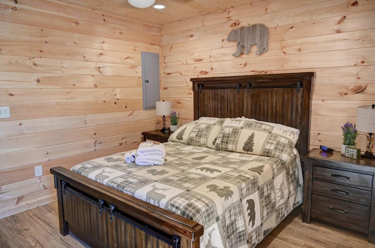 Twin Oaks Cabin Bryson City Exterior photo